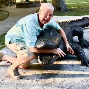 Meet your Posher, Chris